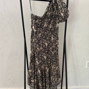 Astr Black and Cream One Shoulder Floral Dress